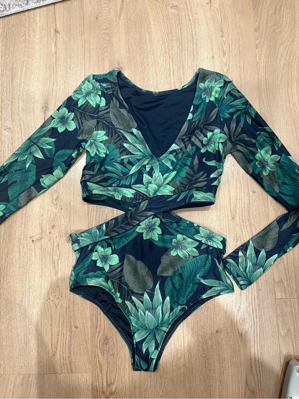 Oneill surf co one piece surf swim suit